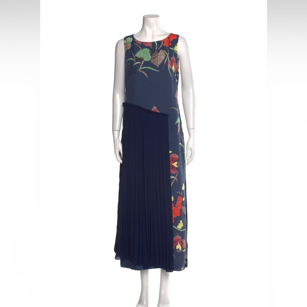 Floral Navy Dress DVF floral USA small/medium